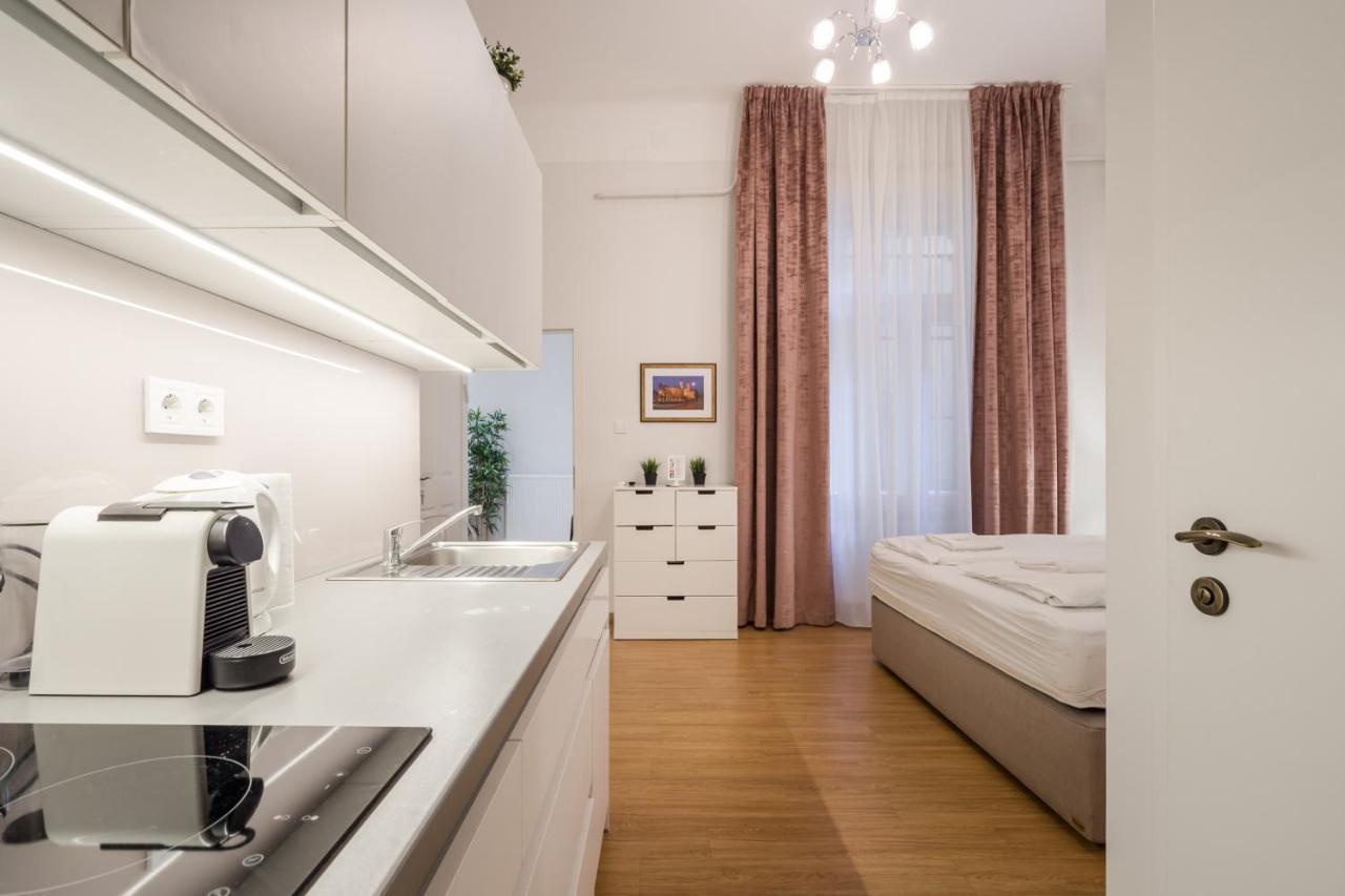 Ferienwohnung Tcb Regi Budapest Exterior foto